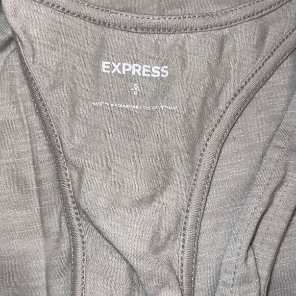 ✨NWOT Women's Express Graphic Racerback Tank✨ - Picture 5 of 7